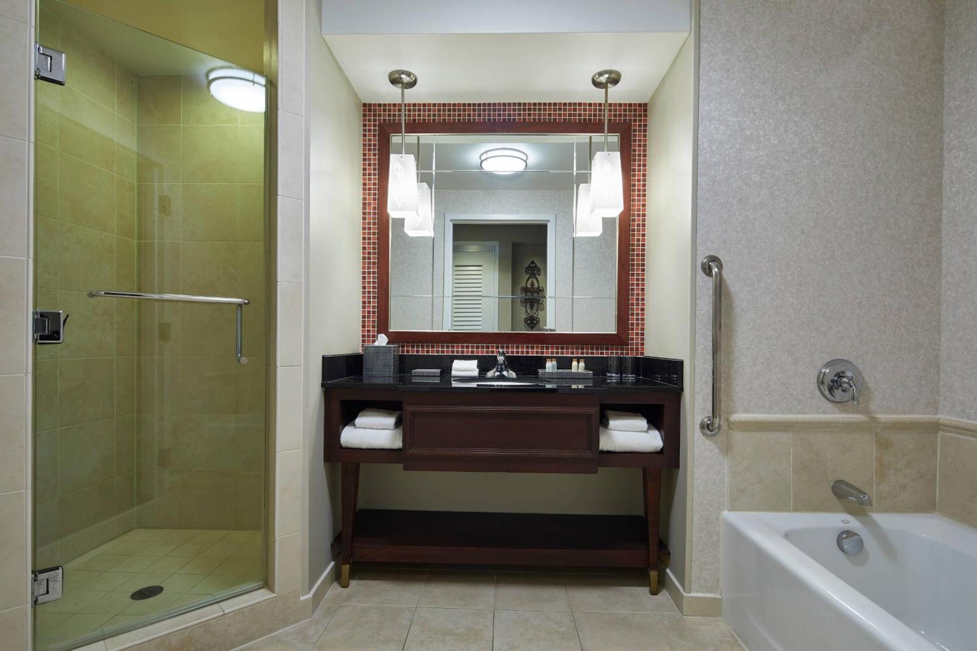 Renaissance Montgomery Hotel & Spa At The Convention Center Ngoại thất bức ảnh